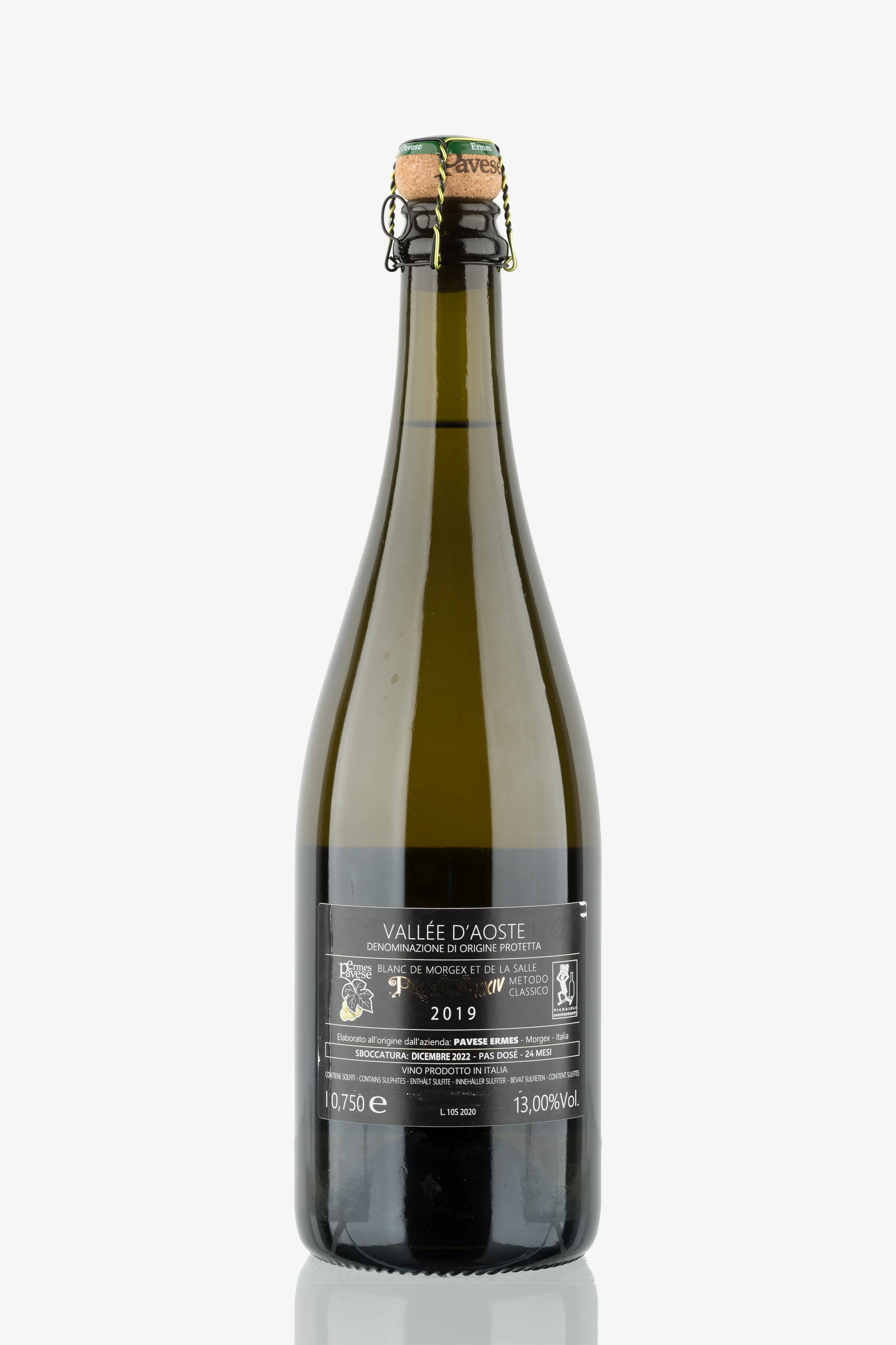 selected wine variant rear image