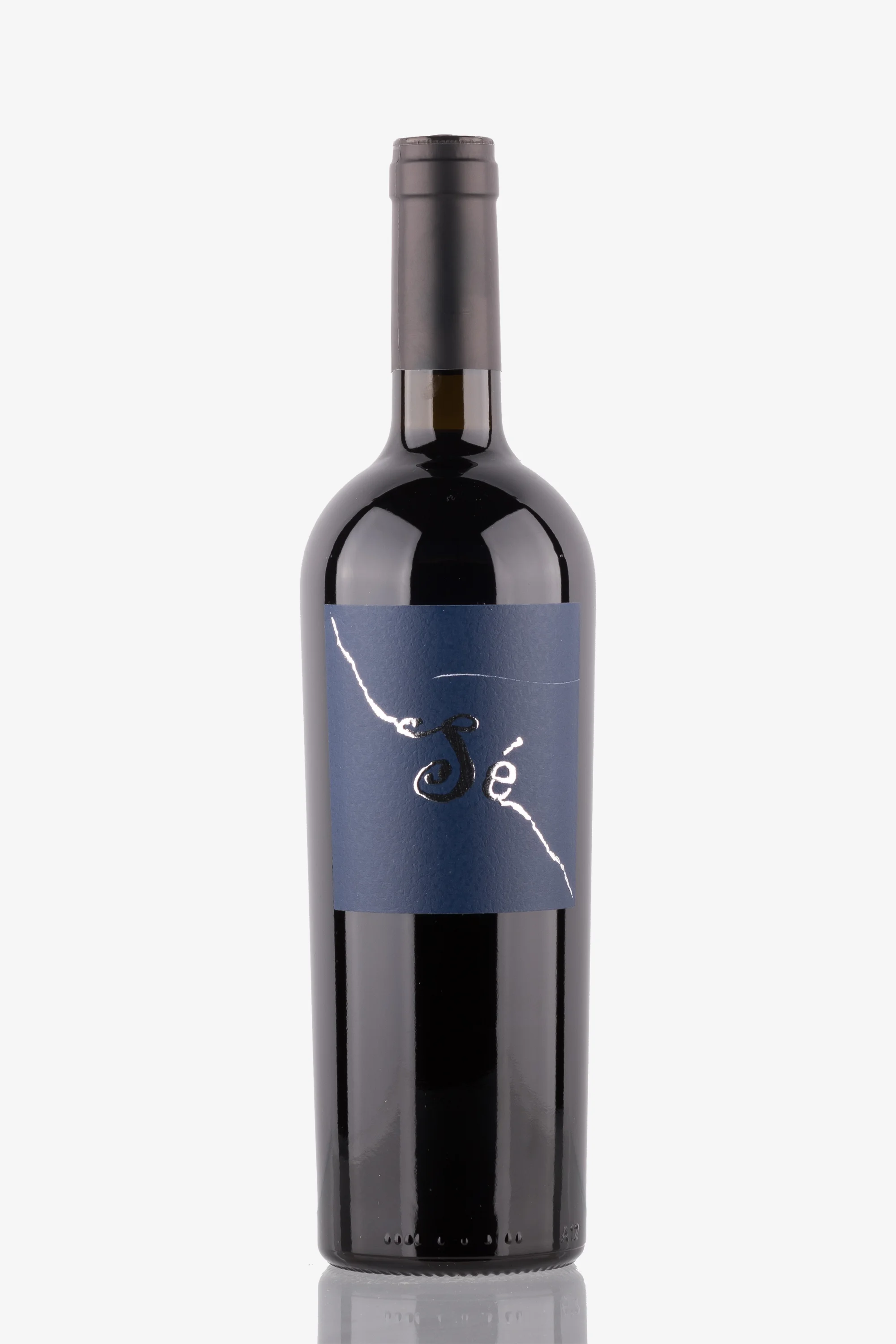 selected wine variant front image